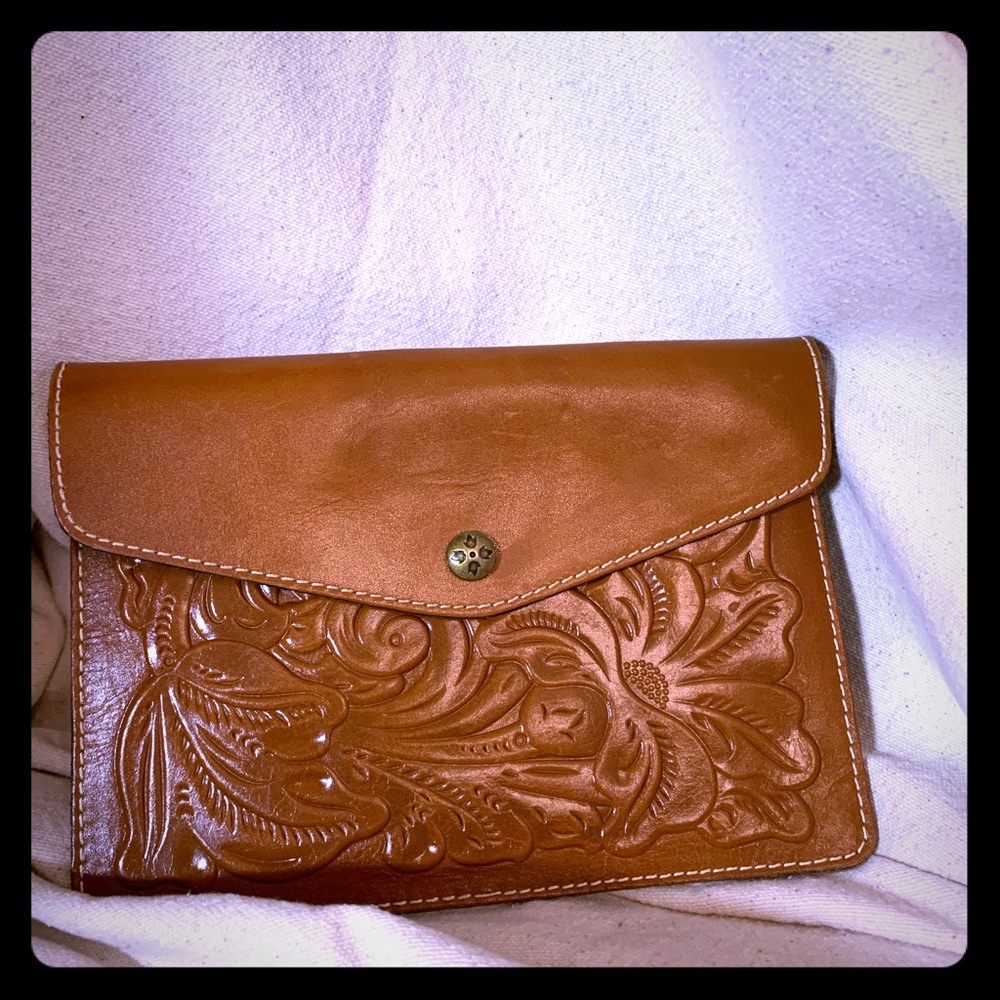 Patricia Nash leather clutch